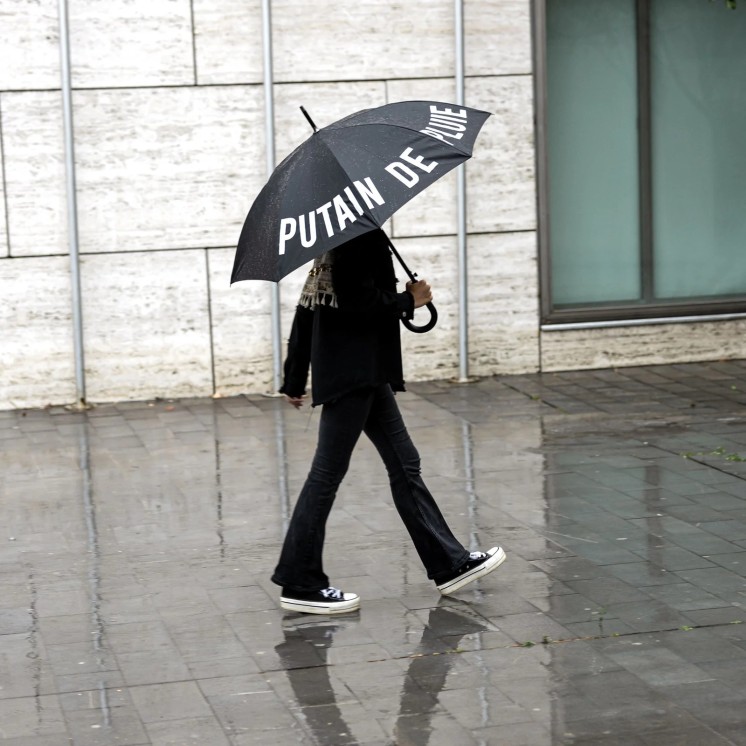 PARAPLUIE PUTAIN DE PLUIE - FISURA